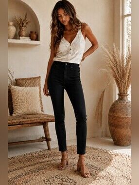Banana Republic High-Rise Skinny Jeans No Fade Black Size 26/2 PETITE RT$109 NEW